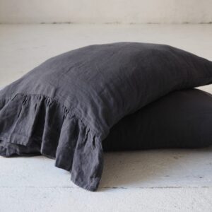 Linen pillow cases with a side frill - Charcoal