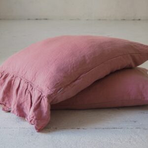 Linen pillow cases with a side frill - Dusty Pink