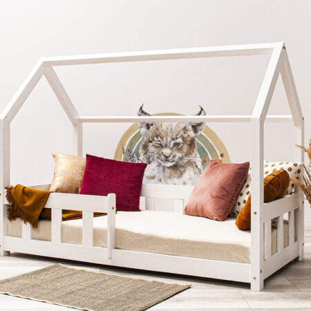 Wall stickers - Rainbow - Lynx 2. Bed shown in this picture is 160x80cm.