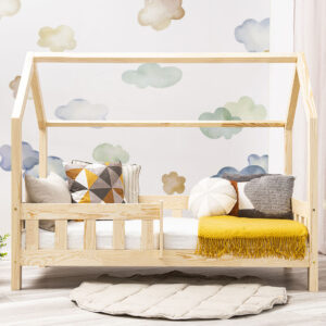 Wall stickers - Colourful clouds. Bed shown in this picture is 160x80cm.