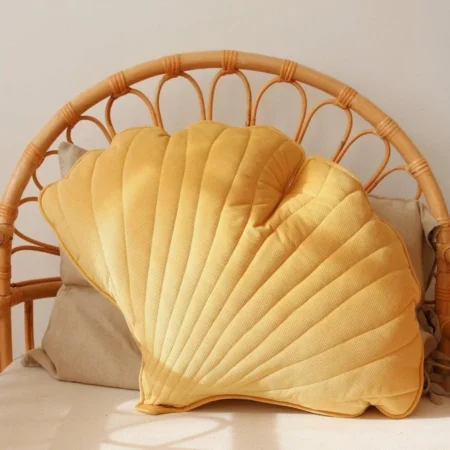 Ginkgo leaf Pillow - Honey
