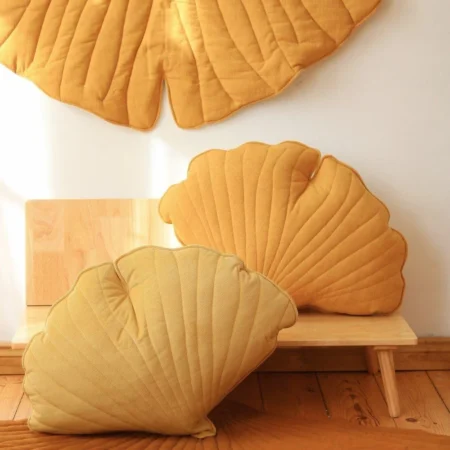 Ginkgo leaf Pillow